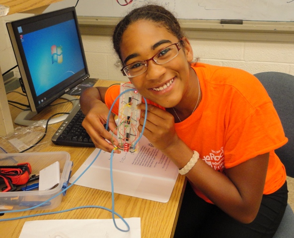 Students learn engineering at U. Illinois GAMES camp